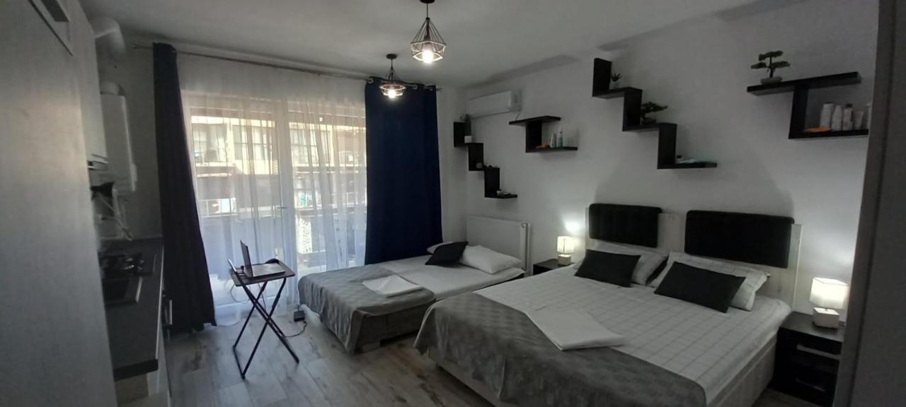 Garsoniera Saturn Apartment Exterior photo